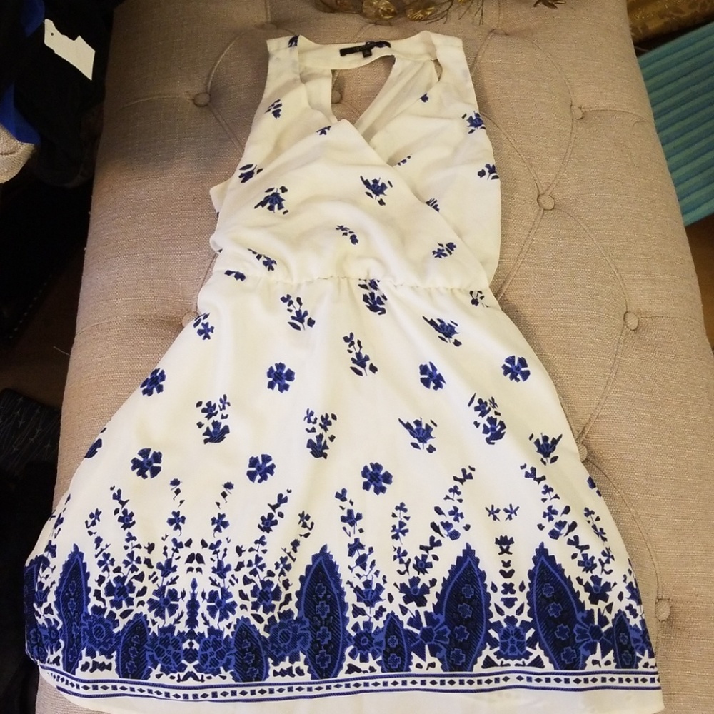 🍑Breezy sleeveless summer dress small - Picture 1 of 3
